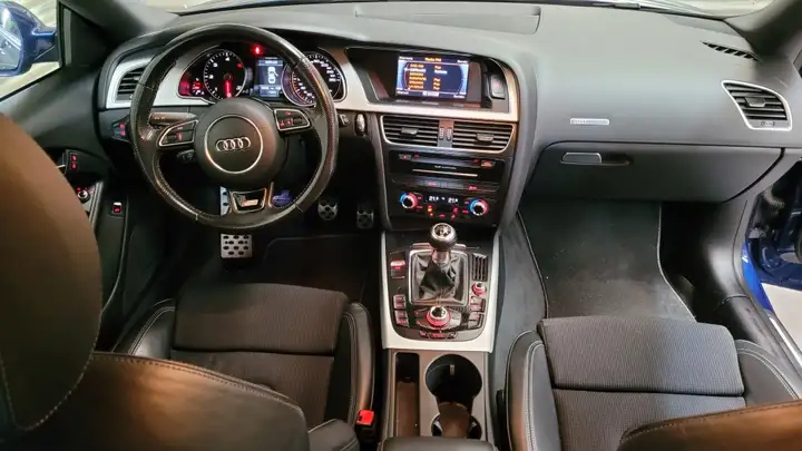 AUDI A5 Coupé 2.0TDI S line edition 190 - Imagen 6