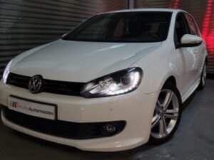VOLKSWAGEN GOLF 2.0 TDI