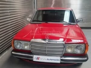 MERCEDES 300 D W 123